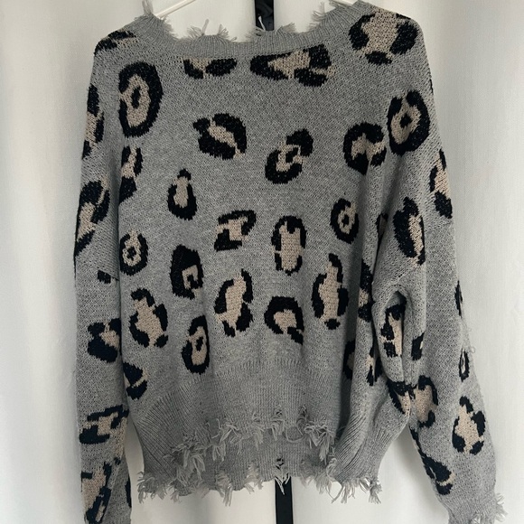 Leopard Cropped sweater - Picture 3 of 3